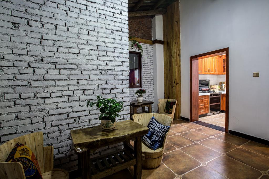 Chong Chong Guesthouse Чжанцзяцзе Екстер'єр фото