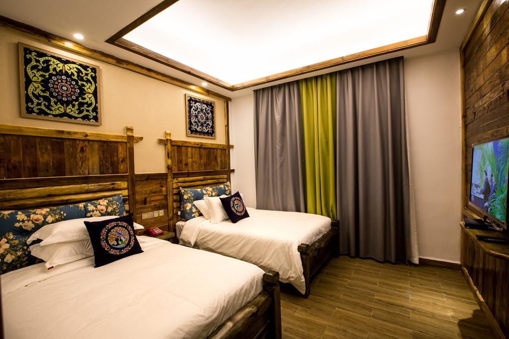 Chong Chong Guesthouse Чжанцзяцзе Екстер'єр фото