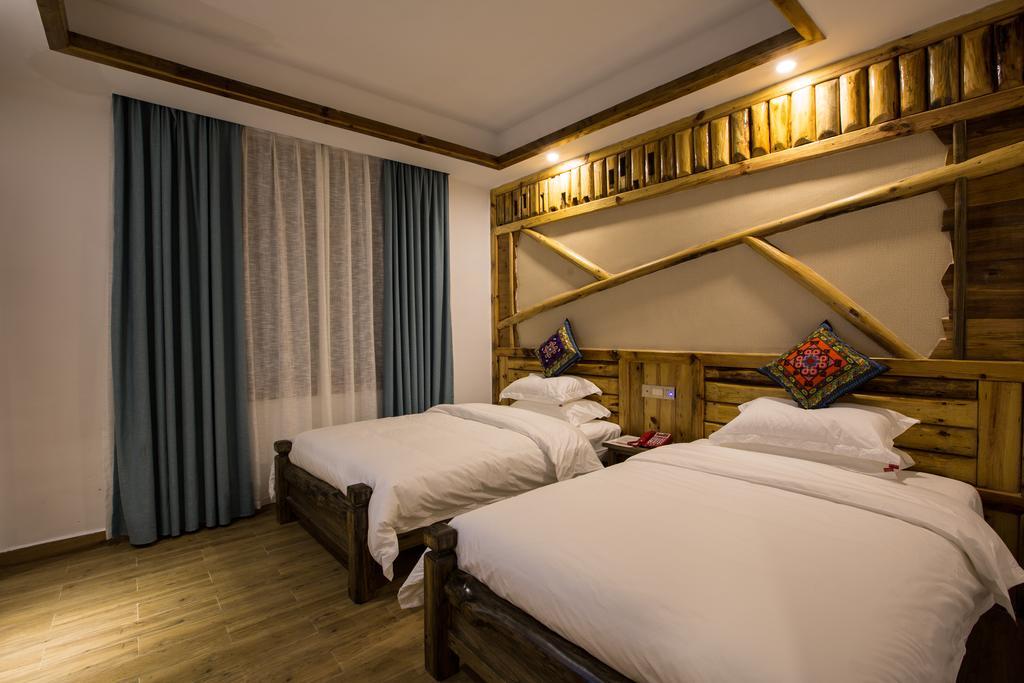 Chong Chong Guesthouse Чжанцзяцзе Екстер'єр фото